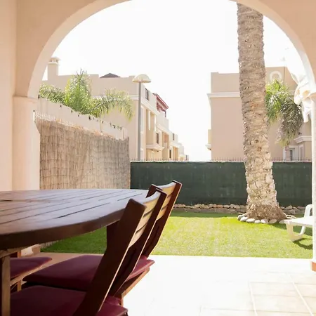 Apartment Cozy With Garden Palm-mar