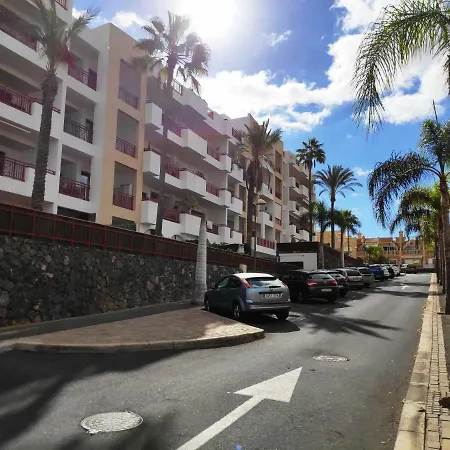 Cozy With Garden Apartamento Palm-mar